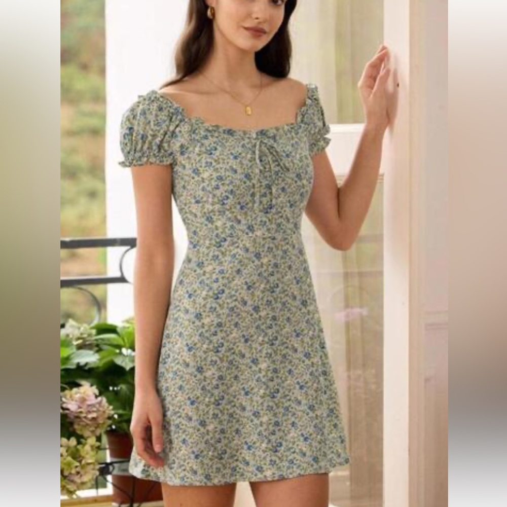 RIHOAS The Ruffle Edge Blue Floral Mini Dress NEW‎ Large